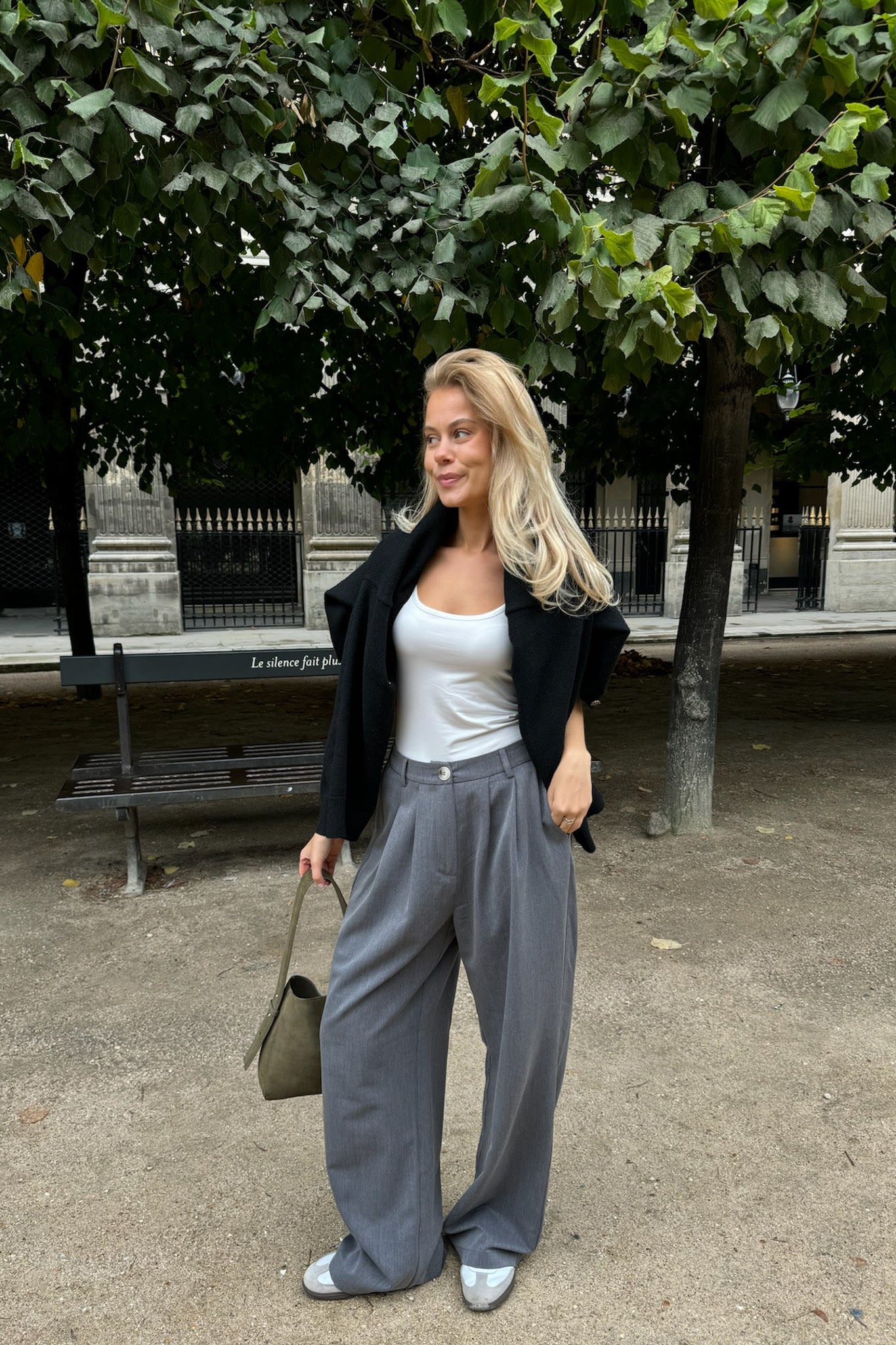 S - 168cm